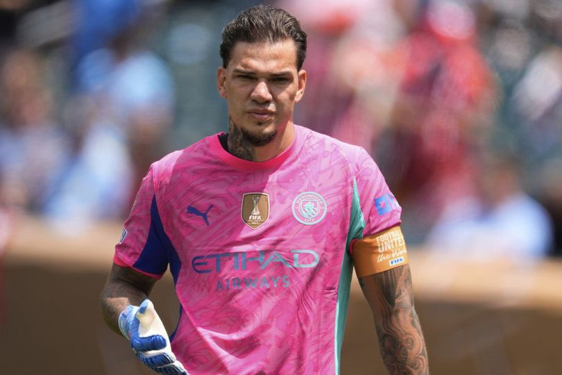 Donnarumma Kian Dekat ke Man City, Galatasaray Sodorkan Tawaran untuk Ederson